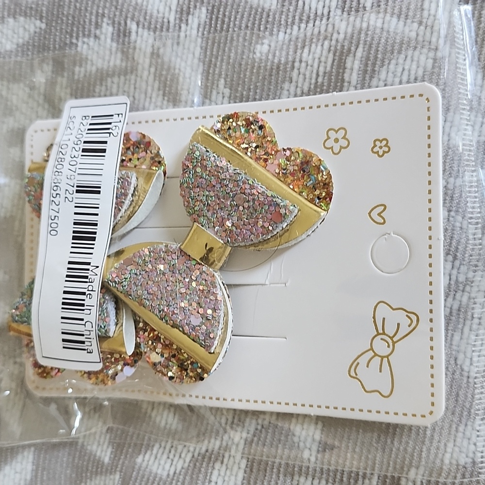 Glitter bow - Picture 4 of 4